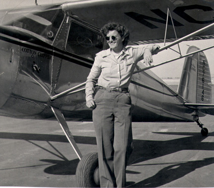 Lois Brooks working for local El Paso Flight school, 1946